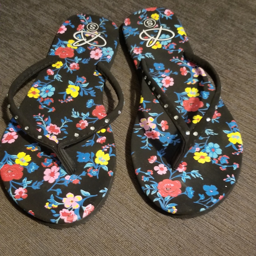 Flowered Flops
